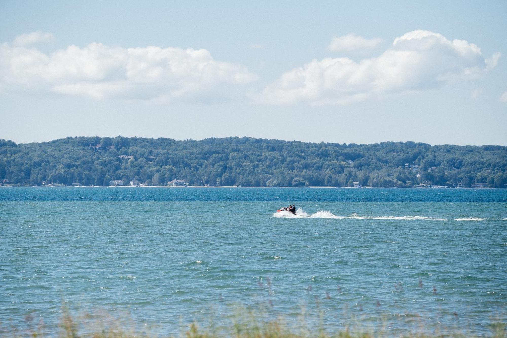 Kasa Gold Coast Inn Traverse City Luaran gambar