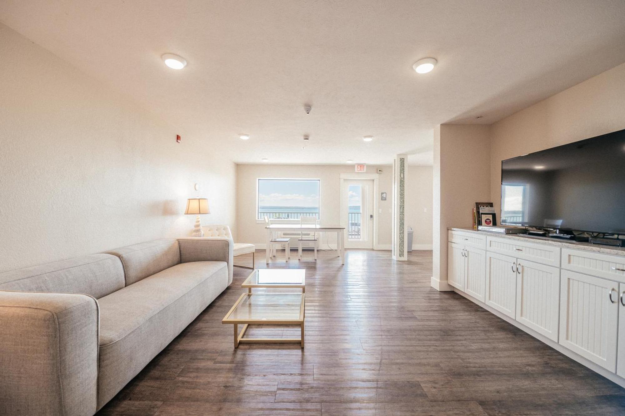 Kasa Gold Coast Inn Traverse City Luaran gambar